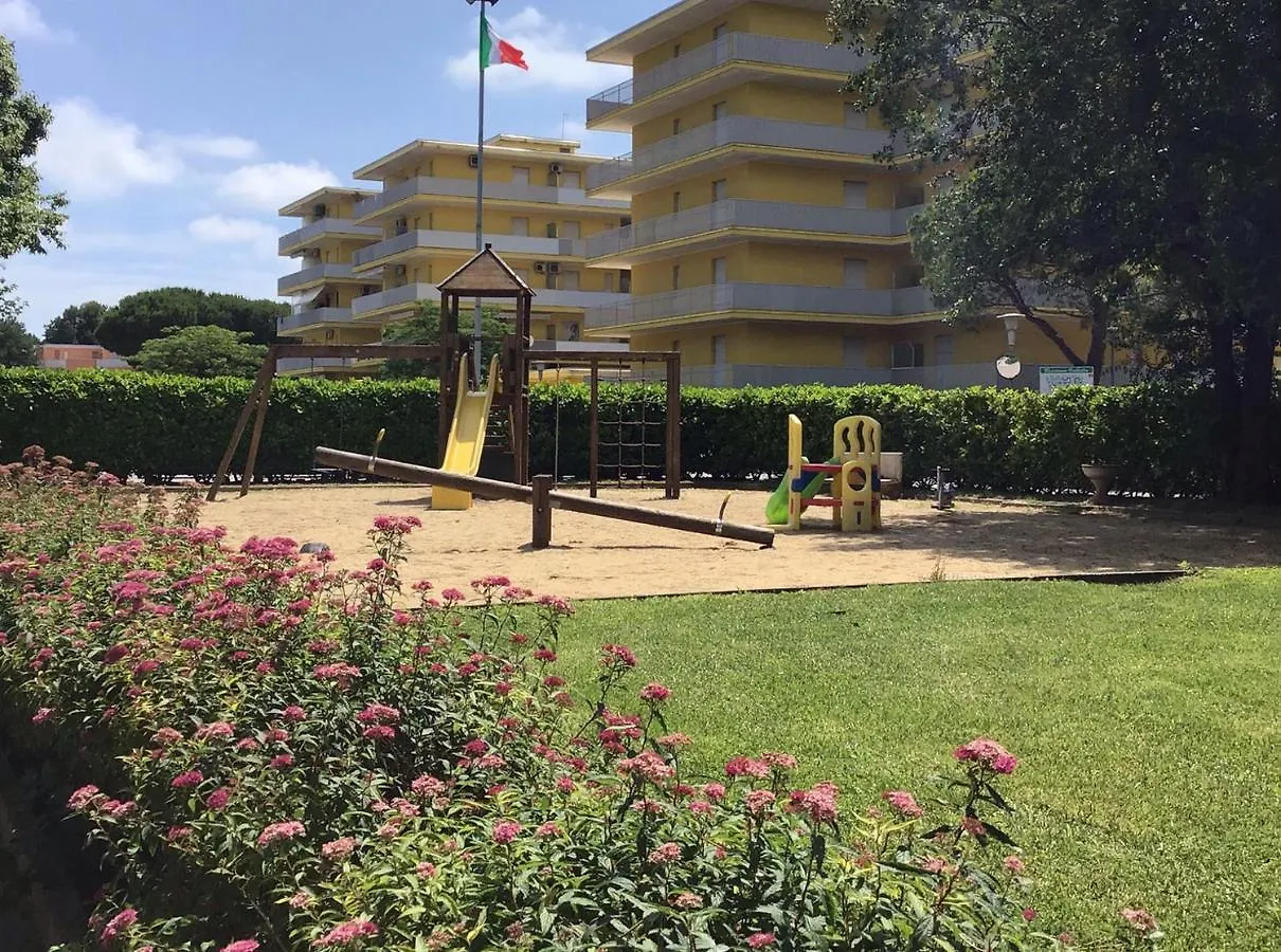 Batik House In Residence Valbella Bibione 0*,  Italy