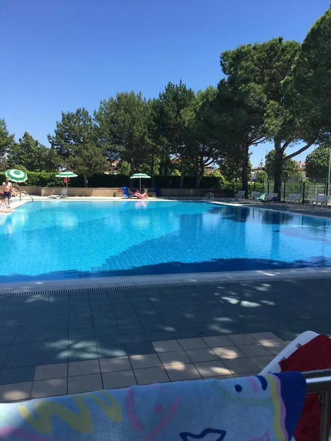 Apartment Batik House In Residence Valbella Bibione Italy